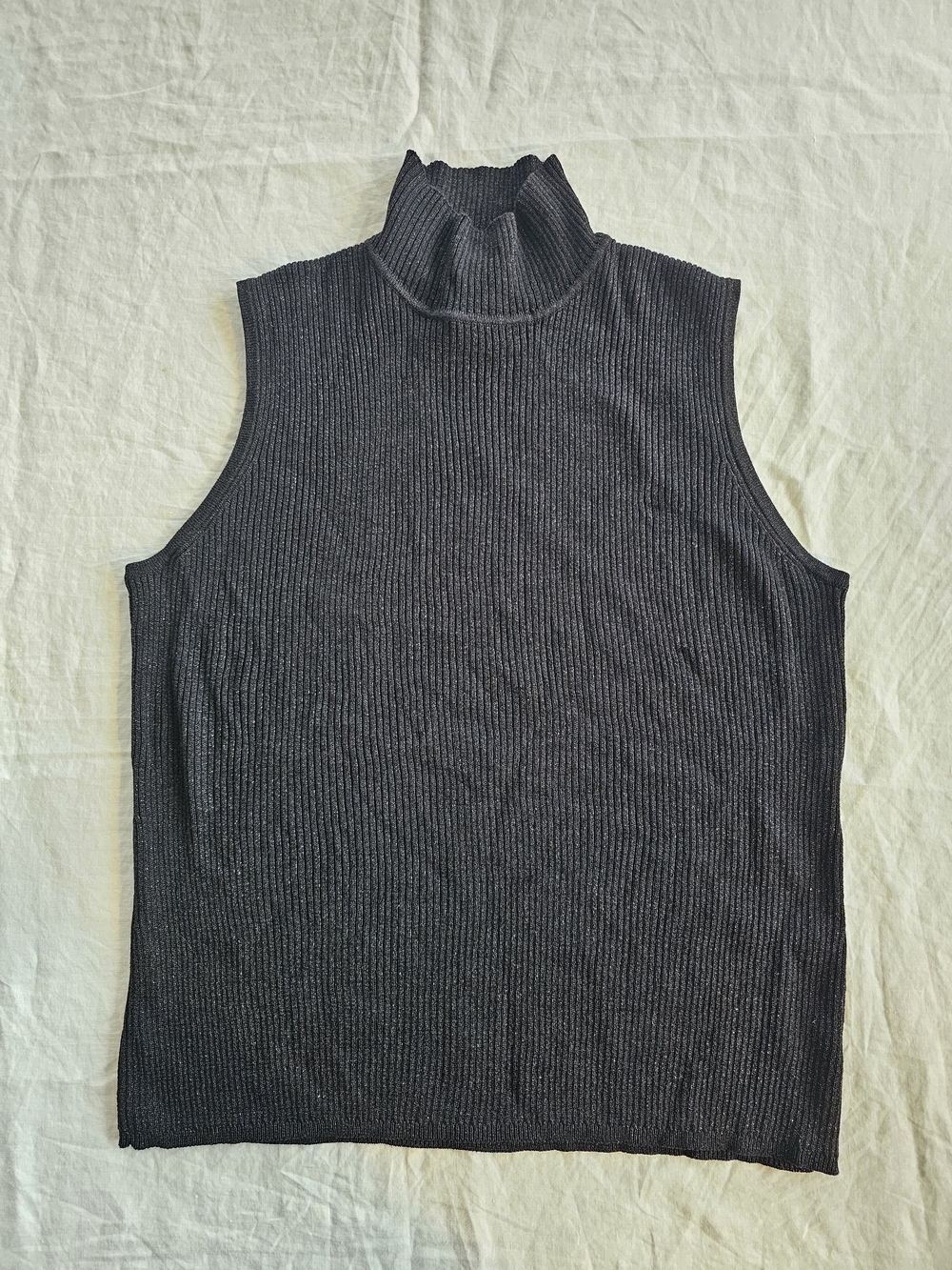 Chico's Sleeveless Ribbed Turtleneck - Black Size XL